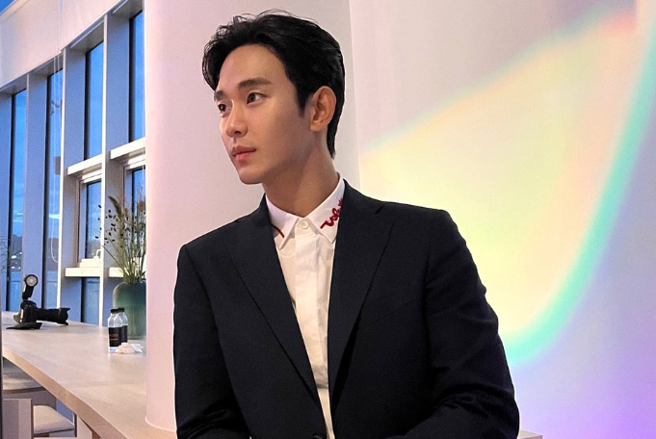 金秀賢主演的《淚之女王》熱播中。（圖／金秀賢IG）