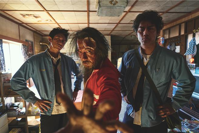 柯震东（左起）、戴立忍、朱轩洋出演九把刀新片《功夫》。（金马提供）