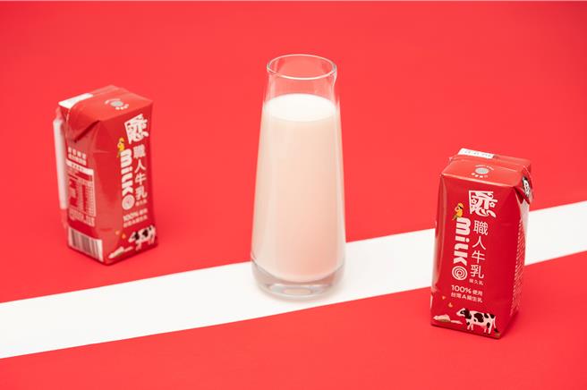 国内餐饮供应大厂开元食品首次推出「恋职人牛乳」新品，首波登陆电商平台抢攻终端消费市场。（开元食品提供／朱世凯台北传真）