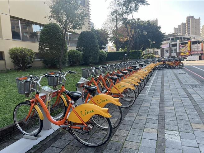 YouBike横跨桃竹竹县市之间的调度费高达600元，桃园市交通局与微笑单车公司评估过后决定取消。（桃园市交通局提供）