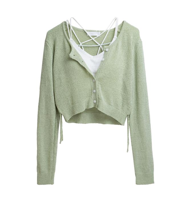 Global Mall新北中和店推AIR SPACE「長袖寬鬆針織」，原價690元、優惠價656元。（Global Mall提供／朱世凱台北傳真）