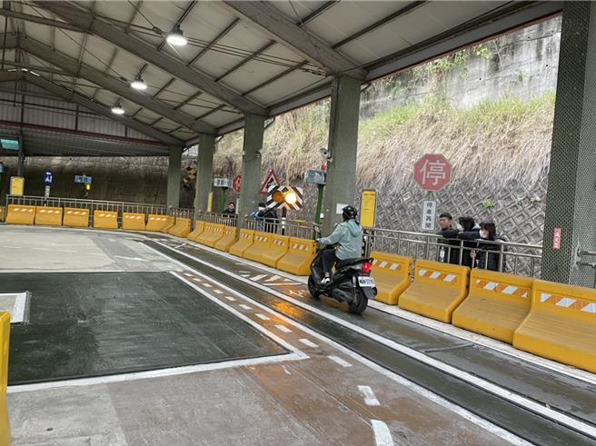 苗栗监理站与通霄镇公所5月15日将在镇公所办理「机车下乡考照服务」，图为示意图。（李京升摄）