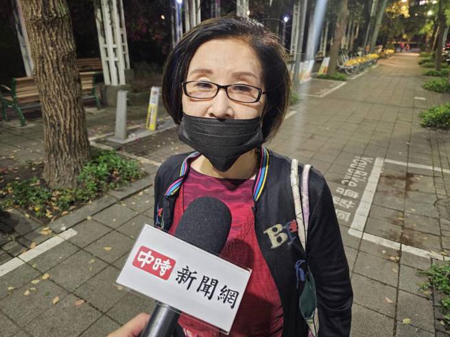 恬娃担心黄子佼走上绝路，盼外界给条生路。(游定刚拍摄)