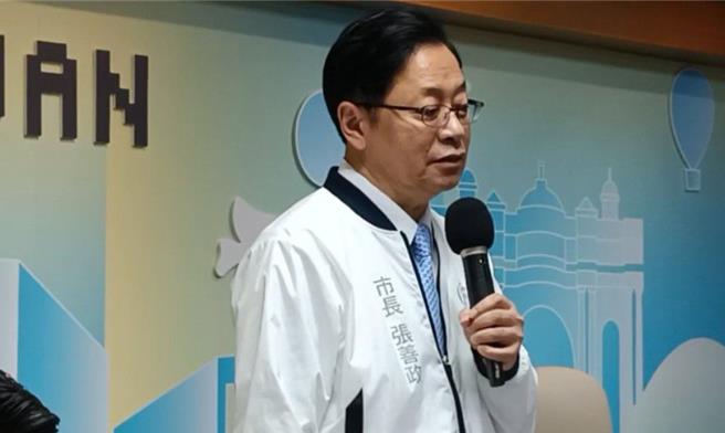 桃园市财政局推动公有建物活化，10日在桃园市政府进行「推动公有建物供需调配，促进资产活化效益」专题报告，桃园市长张善政主持会议。（赖佑维摄）