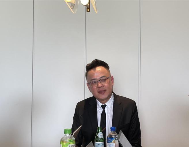 清景麟集团、福裕董事长林聪麟10日表示，今年台湾房市「将会好得不得了！」2024年底前将挥军北上，插旗新北市购地布局。图／蔡惠芳