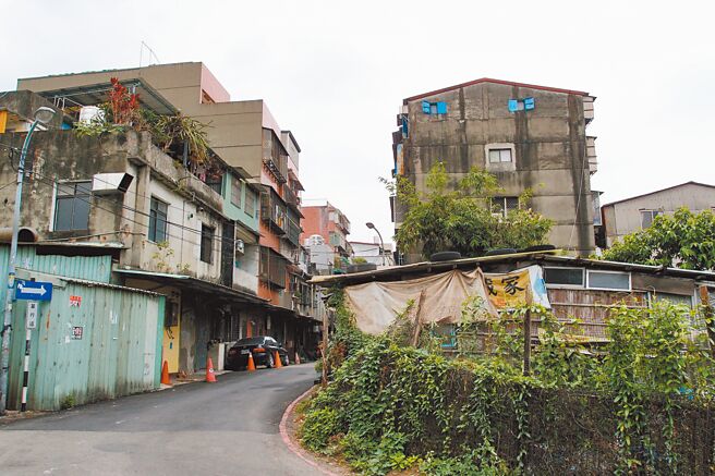 新北市板桥新兴段都更案，9日起开始办理公开展览30日，此案基地包含将近57％国产署公有地。（新北市城乡局提供／吕健豪新北传真）