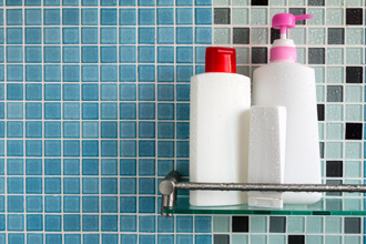 洗碗精加水愈洗愈髒 洗劑老闆：使用補充包也有禁忌