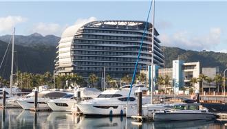 宜蘭頭城新玩法 搭遊艇開趴賞鯨看龜山島 春日親子同樂去