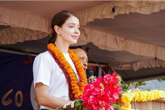 安妮宣布今年夏天「返回俄羅斯」 暖心原因曝光