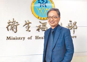 高雄醫護開錯刀 蘇一峰舉「薛瑞元勵志經歷」：不要灰心