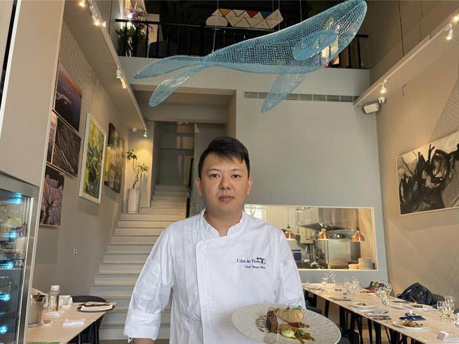 主廚許祐銘對料理的熱愛與對法式美食的追求，成就了「L’Art de Vivre 如見」的美食精髓。圖／曾麗芳