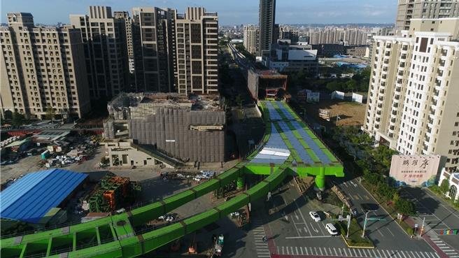 桃园市捷工局力拼桃园捷运绿线北段7站2026年通车。（姜霏摄）