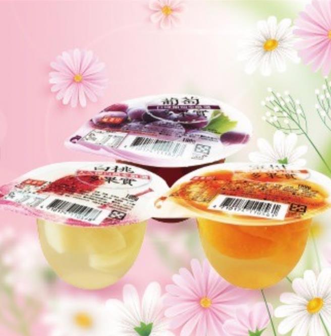 OKmart的OKmall即起推「盛香珍蜜柑／白桃／葡萄多果实」买5送1好康，单件原价32元。（摘自OKmart官网／朱世凯台北传真）