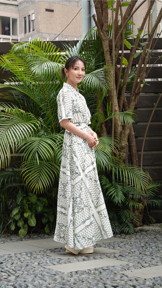 張寗教育兒子走民主派。（客台提供）