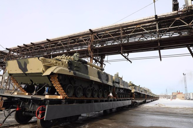 2024年2月29日，新一批BMP-3步兵战车自库尔干机械制造厂（Kurganmashzavod）开拔前线。（Rostec）