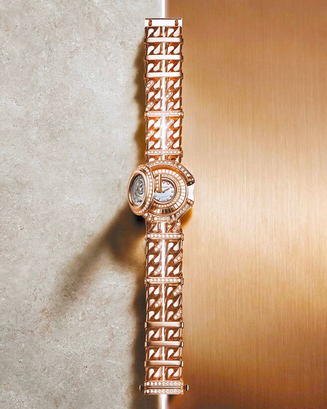 寶格麗Monete Catene古幣頂級珠寶神祕腕錶。（BVLGARI提供）