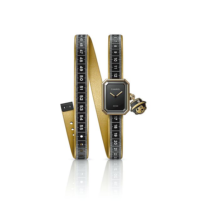 香奈兒Premiere Couture腕表，表鍊融入皮尺元素。（CHANEL提供）