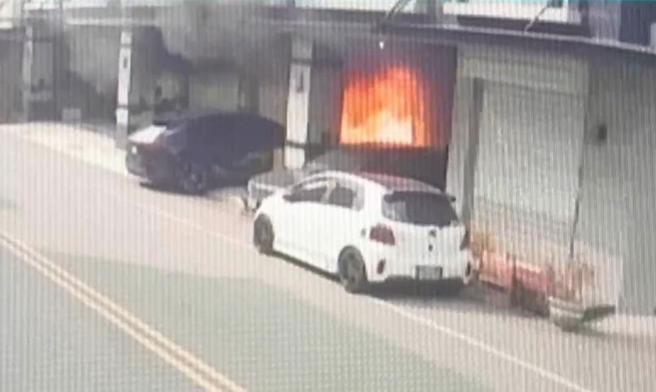 台中大雅区11日发生住宅火警，疑因不愿点交房子，杨男涉纵火酿3死1伤惨剧。（图／民眾提供）