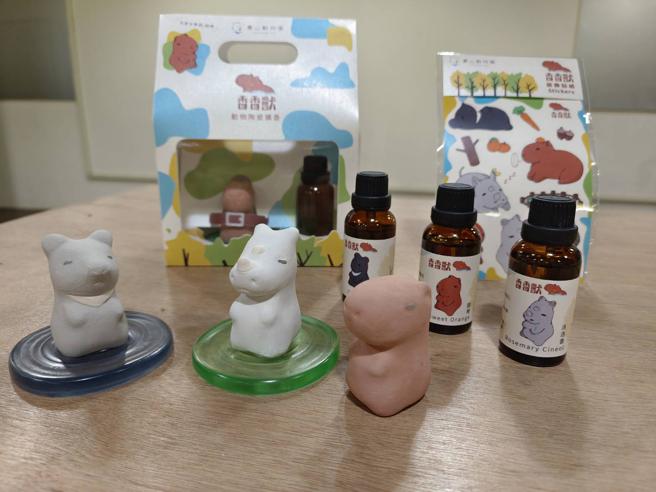 2023設計未來式」作品療癒模樣深受遊客喜愛（圖片來源：高雄市觀光局提供）