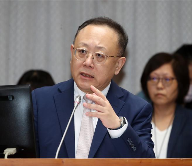 文化部長確定由作家小野（李遠）接任，現任文化部長史哲(圖)是否回高市府擔任副市長引發討論。（本報資料照片）