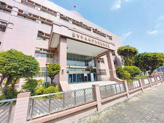 稍早被移送新北地检署侦查，少年稍早被裁定羁押，仅部分人可接见，将送往台北少年观护所收容；少女则仍在开庭中。（本报资料照）