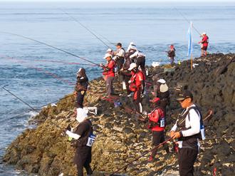 無懼豔陽85磯釣好手競技  澎湖無人島揚竿