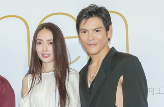 向佐遭外人稱「郭碧婷老公」 罕哽咽落淚吐真實心聲