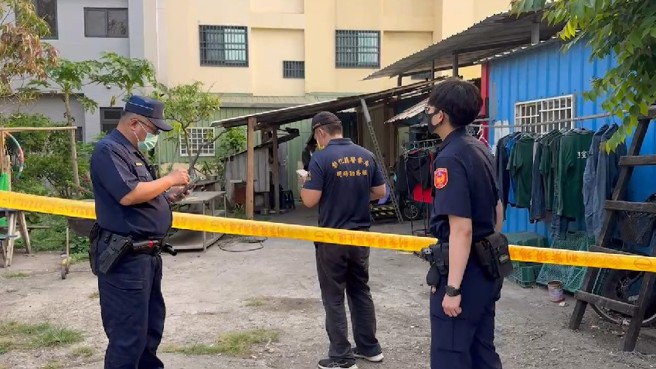 彰化縣和美鎮1名36歲的泰籍移工疑騎車遇警盤查不停，逃竄至伸港鄉全興工業區與呂姓男警發生衝突，雙雙中彈送醫。（圖／翻攝畫面）