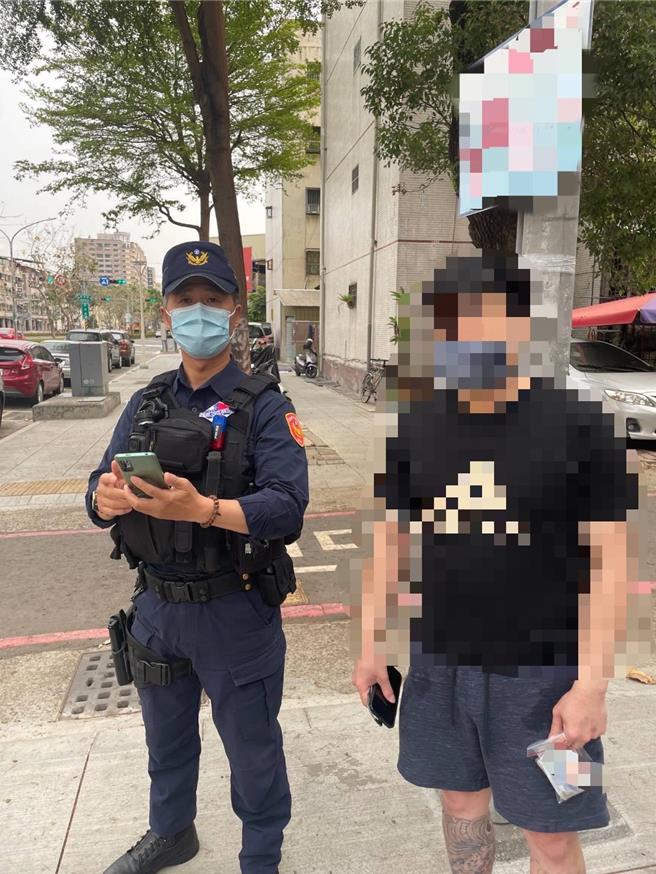 雙胞胎弟弟落網。（保安大隊提供／袁庭堯高雄傳真）