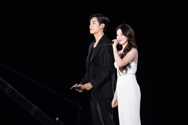 舒华今晚是拼盘演唱会特别MC。（图／读者提供）