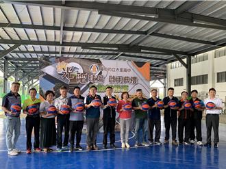 大里高中光電球場歡喜啟用 年度發電量相當183家庭年度用電