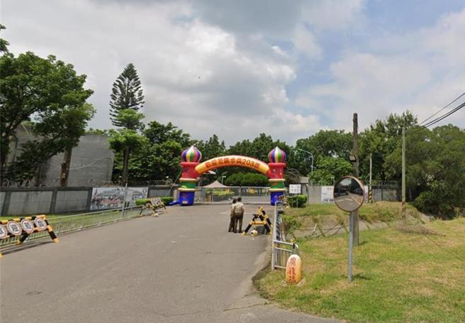 陆军203旅传出首例一年期义务役男逃兵案，军方、宪警获报后已全力搜寻，但至今仍未寻获。军方强调，对于该役男行为将依法究办，并持恒落实教育工作，确维纪律。（摘自Google地图／李奇叡台北传真）