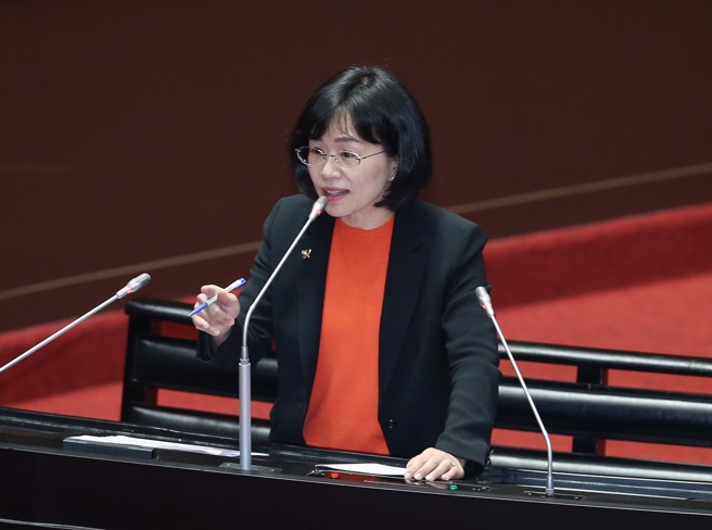 绿委苏巧慧（如图）将领表登记参选民进党新北市党部主委。（中时资料照／姚志平摄）