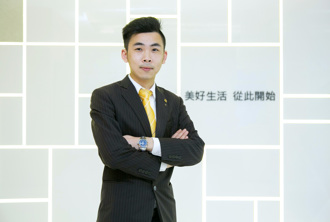 碩士畢業生求職選永慶房屋 成功靠自己買房