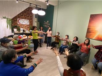 鏈結家庭照顧與心靈互助  基金會啟動時間銀行計畫