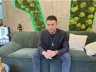 痛毆Toyz遭告！超哥「岳母超狂警界身分」被起底 飆粗口否認關說