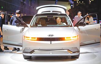 電動車被傳統電瓶拖累