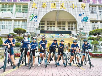 高雄 完成114.3公里畢騎 大華國小34生畢業了
