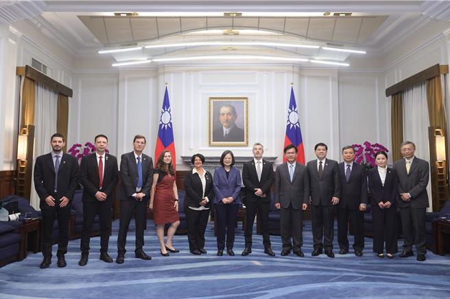 蔡英文总统接见「以色列国会议员访问团」(总统府提供)