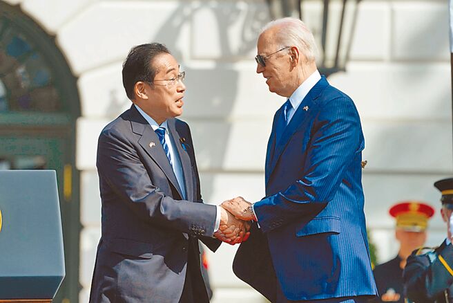 美日菲三國領導人即將在華盛頓舉行峰會，美日在安全領域合作的升級以及AUKUS的第二支柱的細節宣布都展現出美國印太戰略的下一步規劃。（圖／社群媒體X）