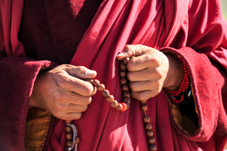 殺人犯「逃亡23年」躲寺廟變住持 遭逮竟有妻子育兒女