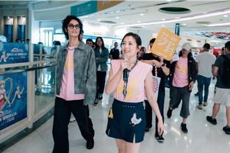 刘品言惊喜现身高雄影城　《莎莉》以「台湾土鸡」之姿突出重围