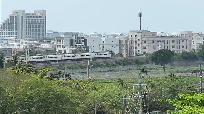 台鐵今年公司化後首次招募新血，台東段電機人員1人報考無人錄取。（蔡旻妤攝）