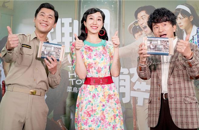 綠光劇團與台鐵便當合作推出「銬得住創世紀」限定版便當。（台鐵公司提供／蔡亞樺台北傳真）