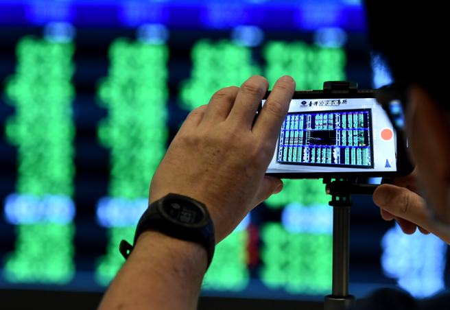 受利空因素干擾，台股走勢疲弱。（圖／報系資料照）