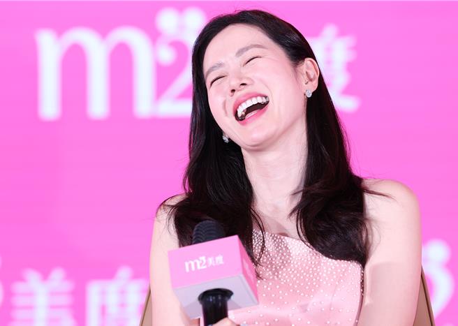 孫藝真說維持好心情也是她凍齡的秘訣之一。（陳俊吉攝）