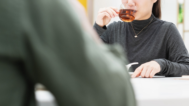 一名37歲體重破百的工程師，到徵婚社指定要30歲以下的「小隻馬」，讓社工傻眼。（示意圖：shutterstock／達志）