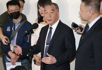 黃曙光請辭  邱國正嘆「感同身受」曝國防部聽令交接