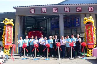 BOSS校友惊喜捐赠 台中侨泰高中汽车科实习环境大升级