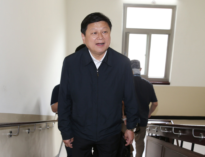 国民党立法院党团总召傅昆萁17日赴立法院质询。（姚志平摄）